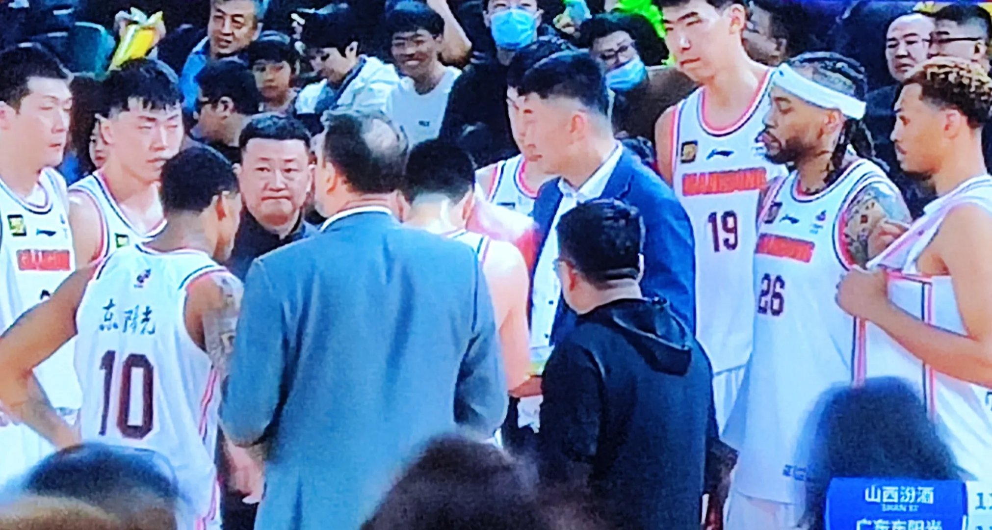 火箭主帅斥责球员表现，下场比赛或有变化的简单介绍